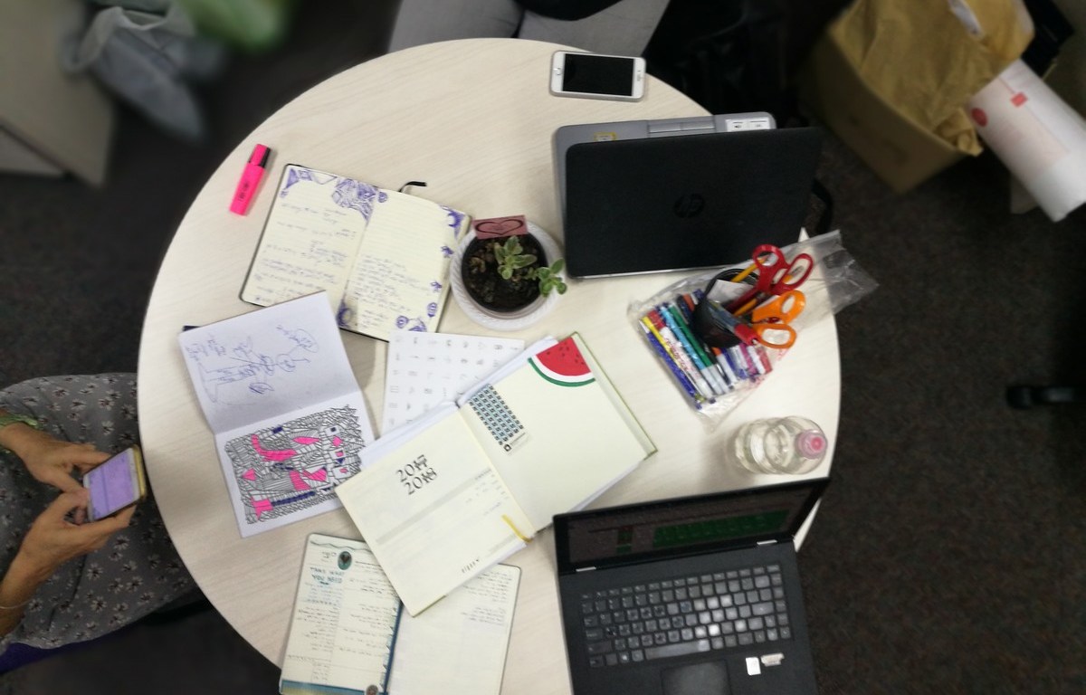 פגישת עבודה ויומנים